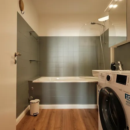 Seeblick - 4-zimmer Mit 3 Schlafzimmer 아파트 이멘슈타트암보덴지