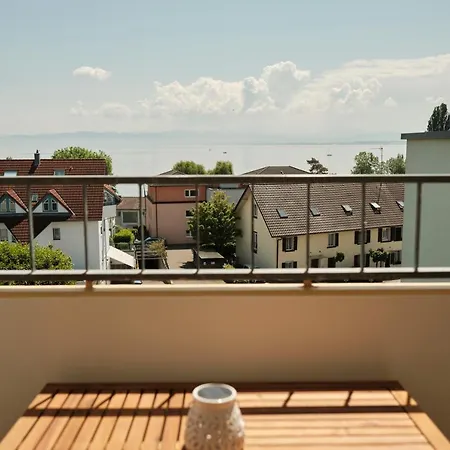 Seeblick - 4-zimmer Mit 3 Schlafzimmer Appartement Immenstaad am Bodensee
