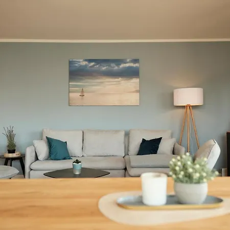 Seeblick - 4-zimmer Mit 3 Schlafzimmer *